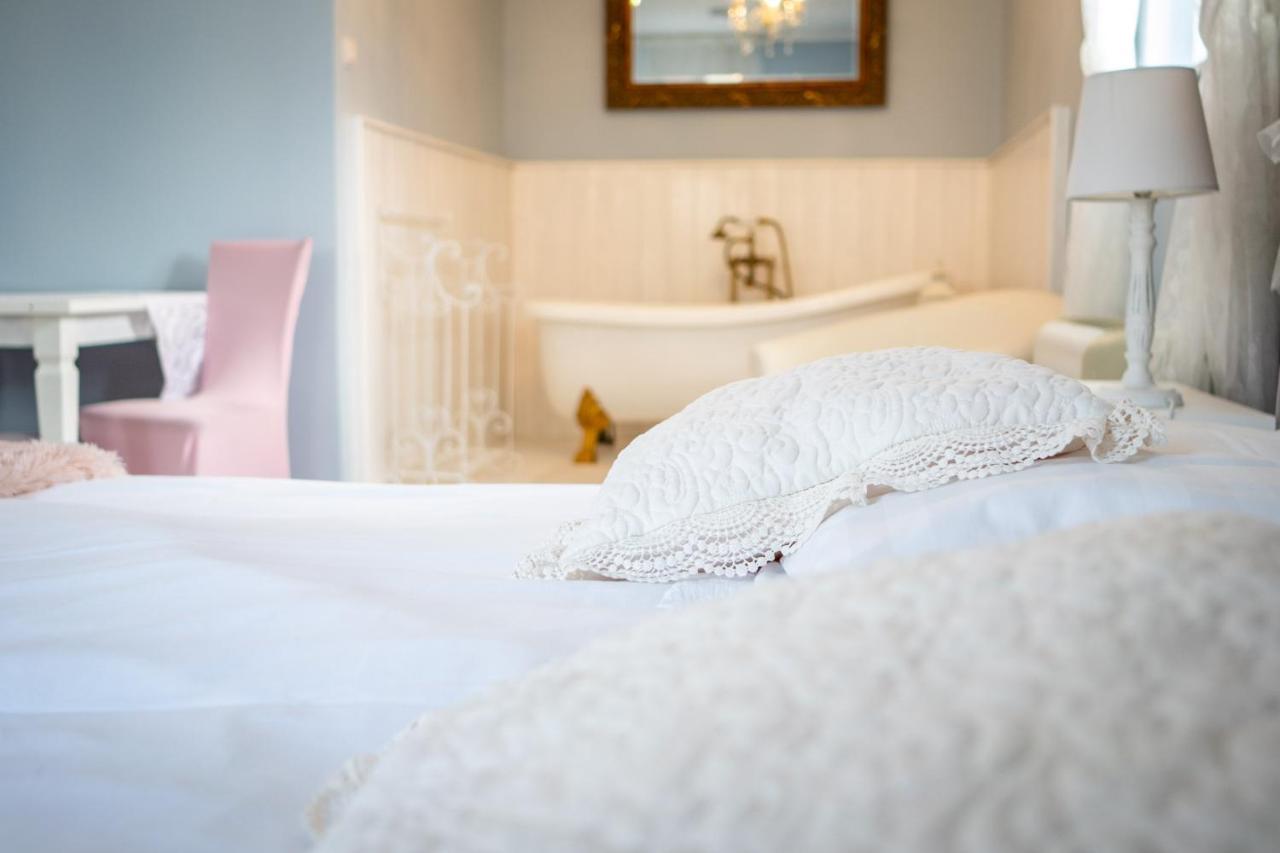 Gyula Panzio Hotel Ngoại thất bức ảnh