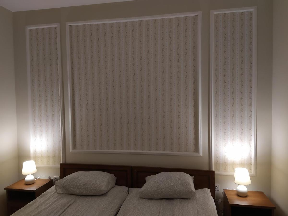Gyula Panzio Hotel Ngoại thất bức ảnh